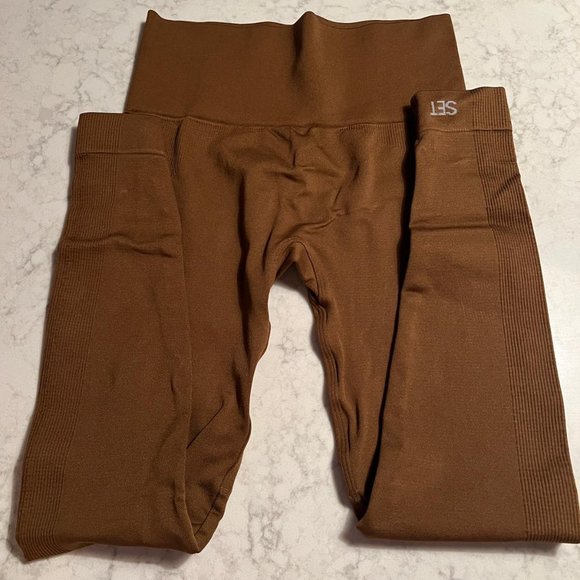 Set active sculptflex little havana brown leggings in size small - Picture 1 of 3